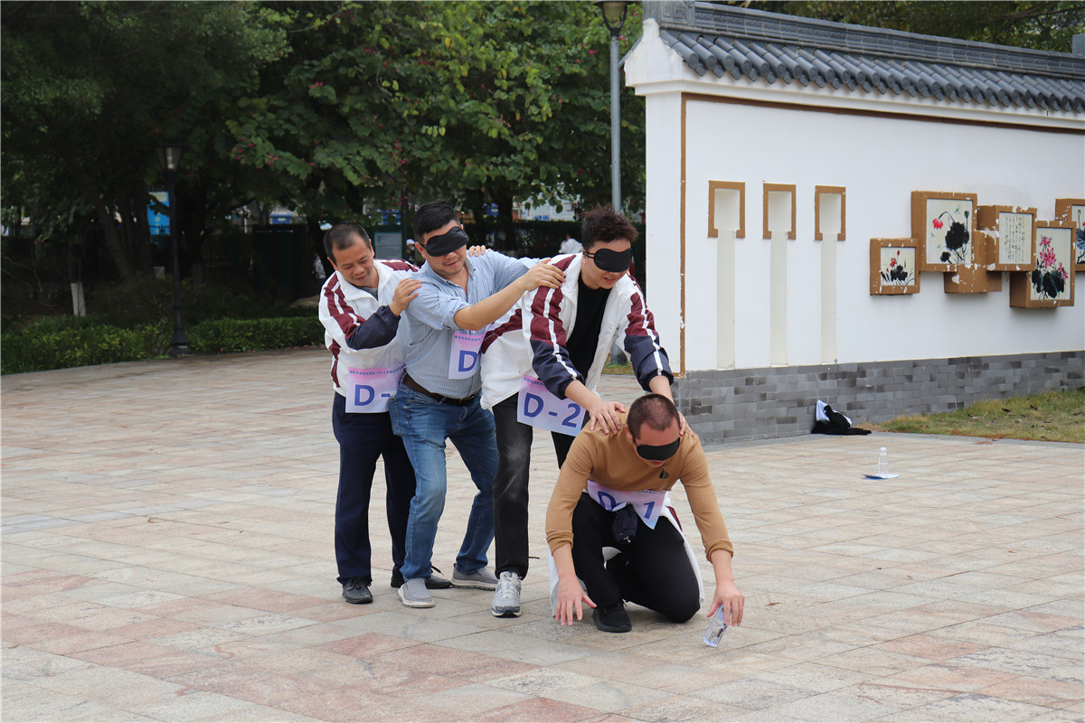 游戏1.JPG