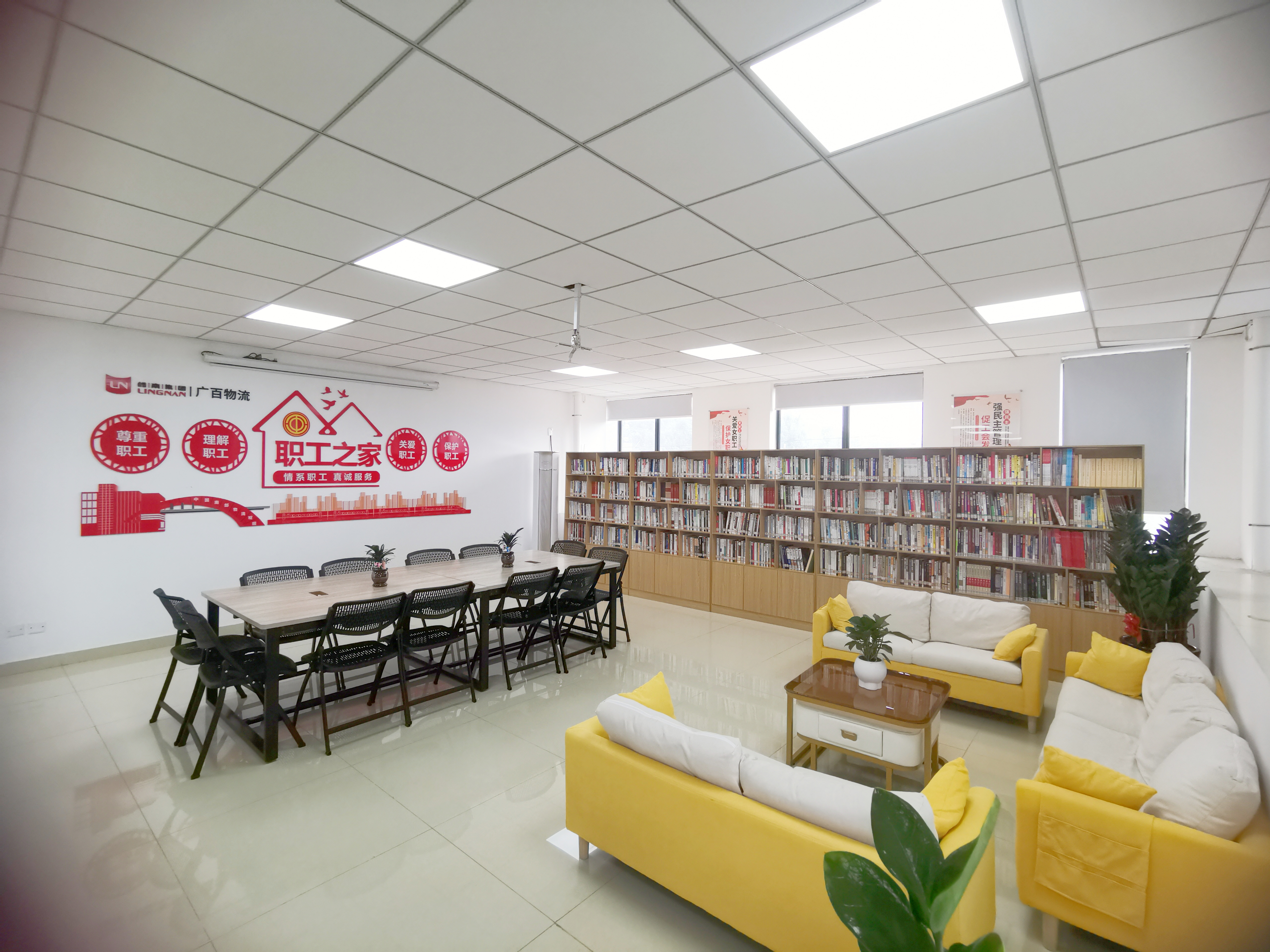 清城区图书馆携手中国南部物流枢纽园区共享阅读空间建设成果丰硕